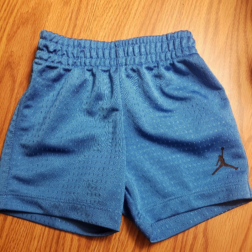 Jordan Shorts Baby Boy Size 12M💙